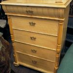 167 3110 CHEST OF DRAWERS